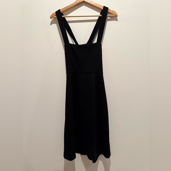 Theory Celia Admiral Crepe Black Halter Sheath Midi Dress size 2 EUC - Picture 4 of 9